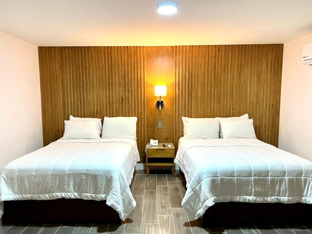 Neo Business Hotel Culiacan Exterior photo